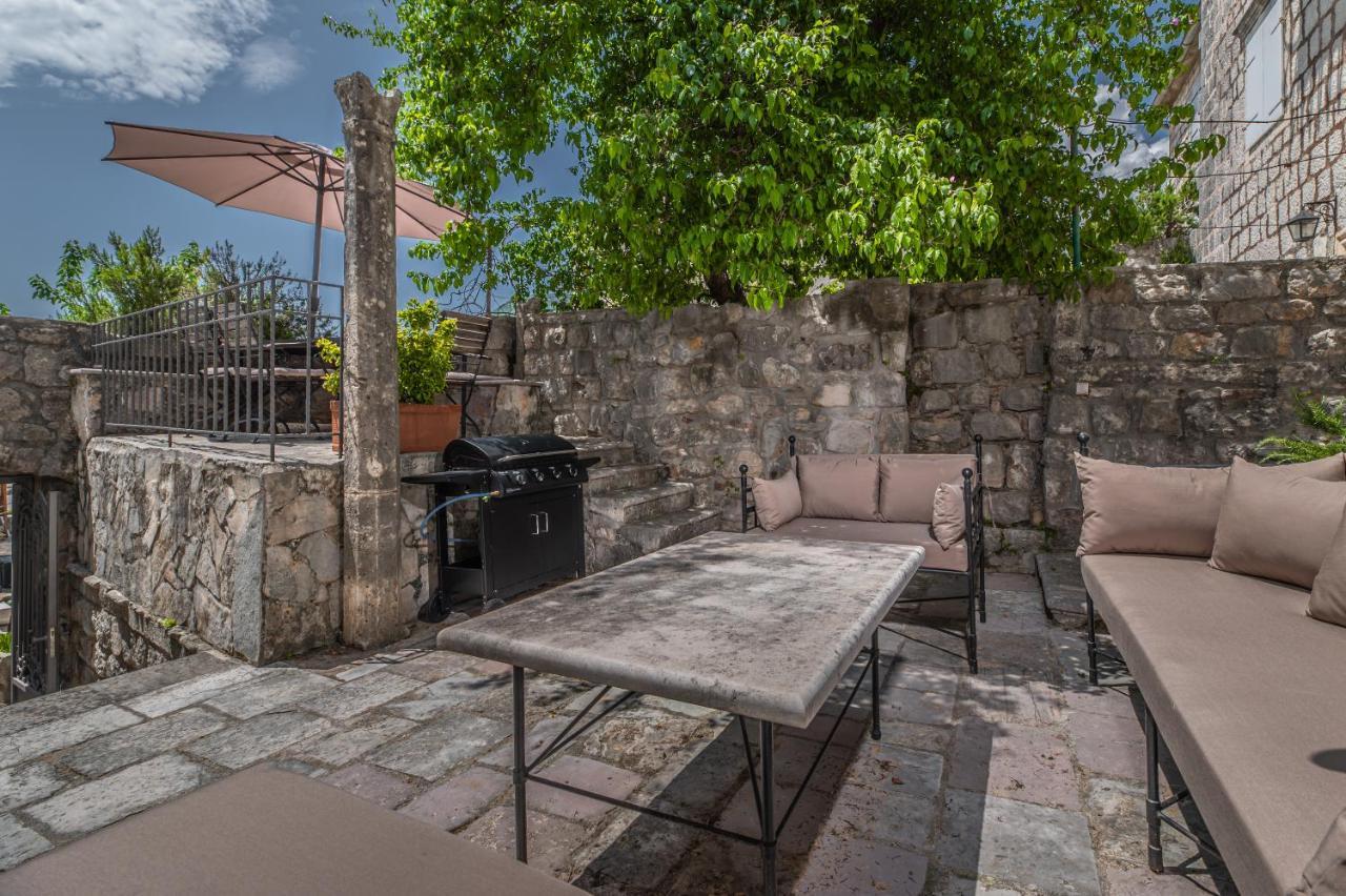 Villa Burovic Perast Exteriör bild
